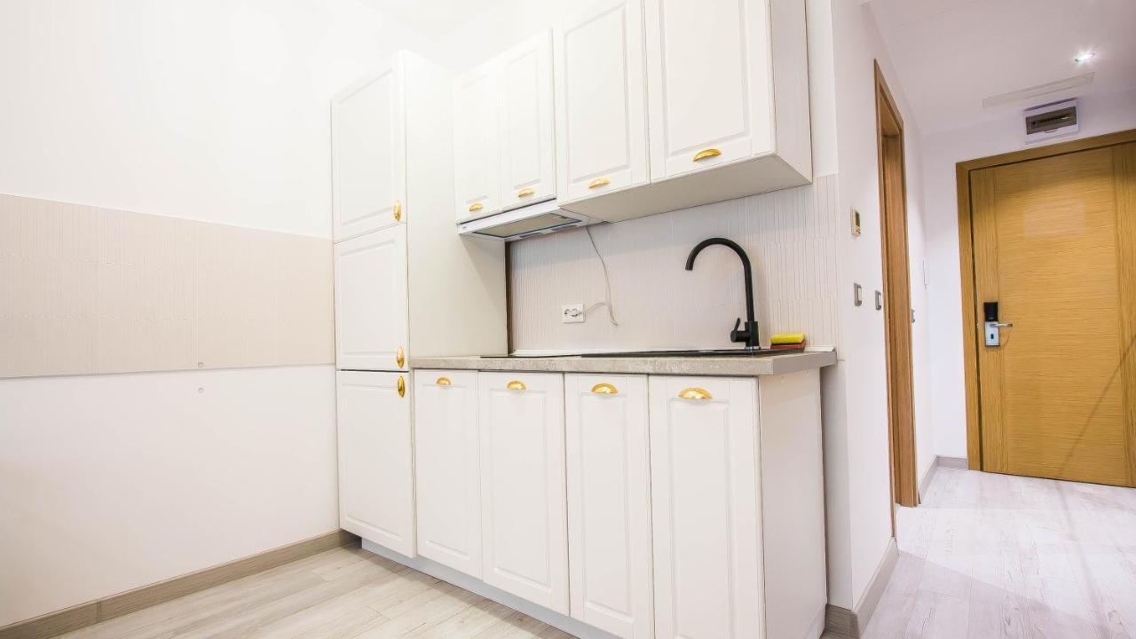 Sudului Aparthotel Boekarest Buitenkant foto